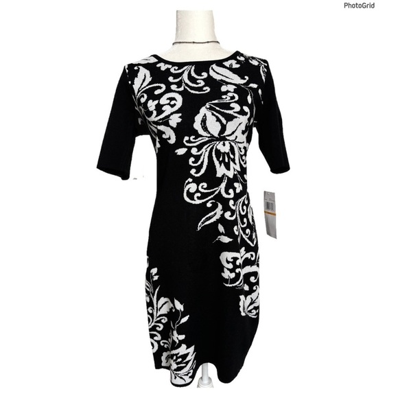 Nina Leonard Dresses & Skirts - Nina Leonard Floral Knit Dress